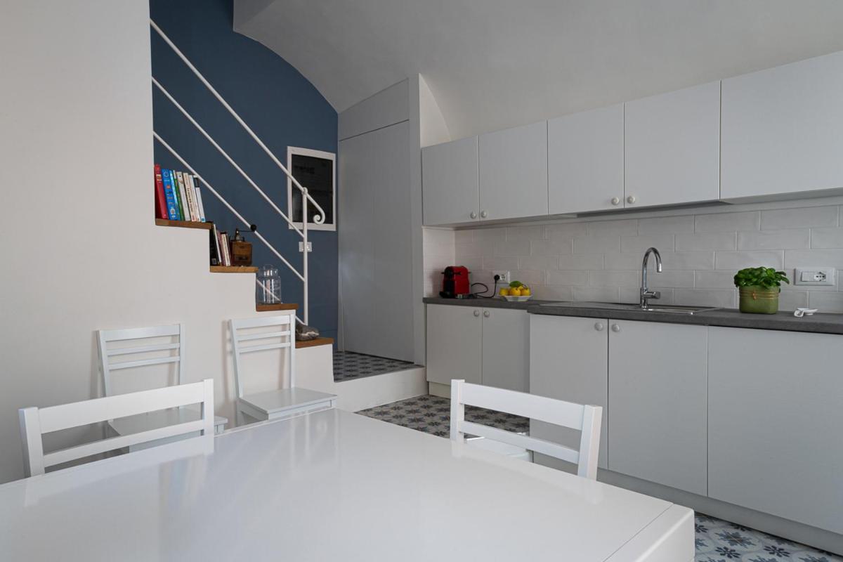 Insapria, Caressa De Mae Apartment Bordighera Bagian luar foto