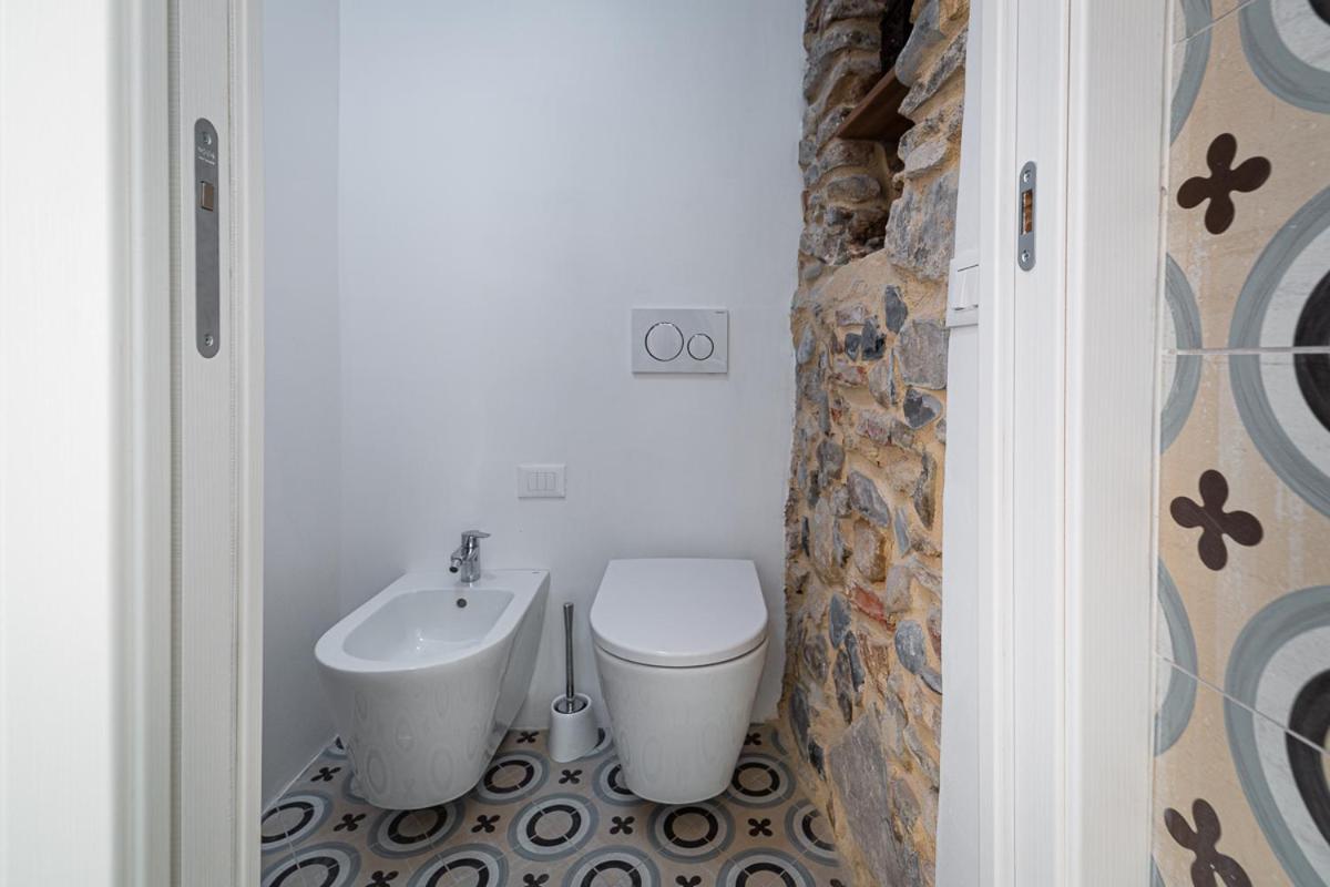 Insapria, Caressa De Mae Apartment Bordighera Bagian luar foto