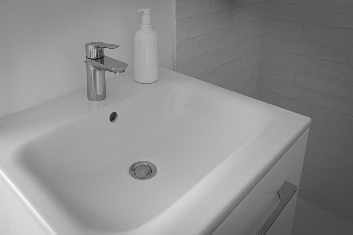 Insapria, Caressa De Mae Apartment Bordighera Bagian luar foto